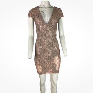 Dress the Population Sz S Sheath Floral Applique Beaded Cocktail Dress Pink